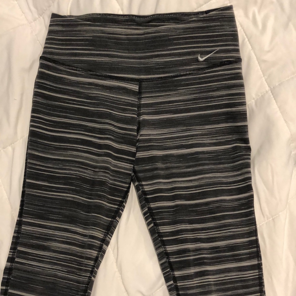 NIKE 7/8 LEGGINGS